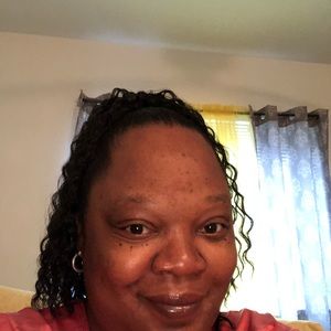 Meet your Posher, Vikki